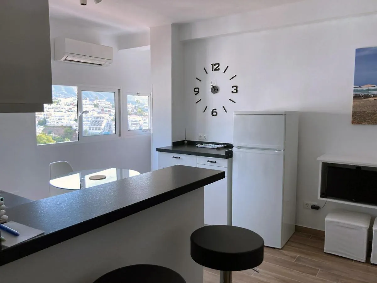 Capri 32 Menyber Apartment Nerja
